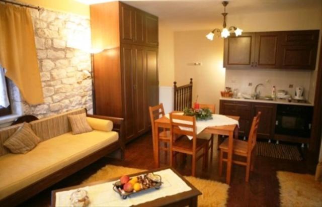 Meterizi Guesthouse Varvítsa Eksteriør bilde