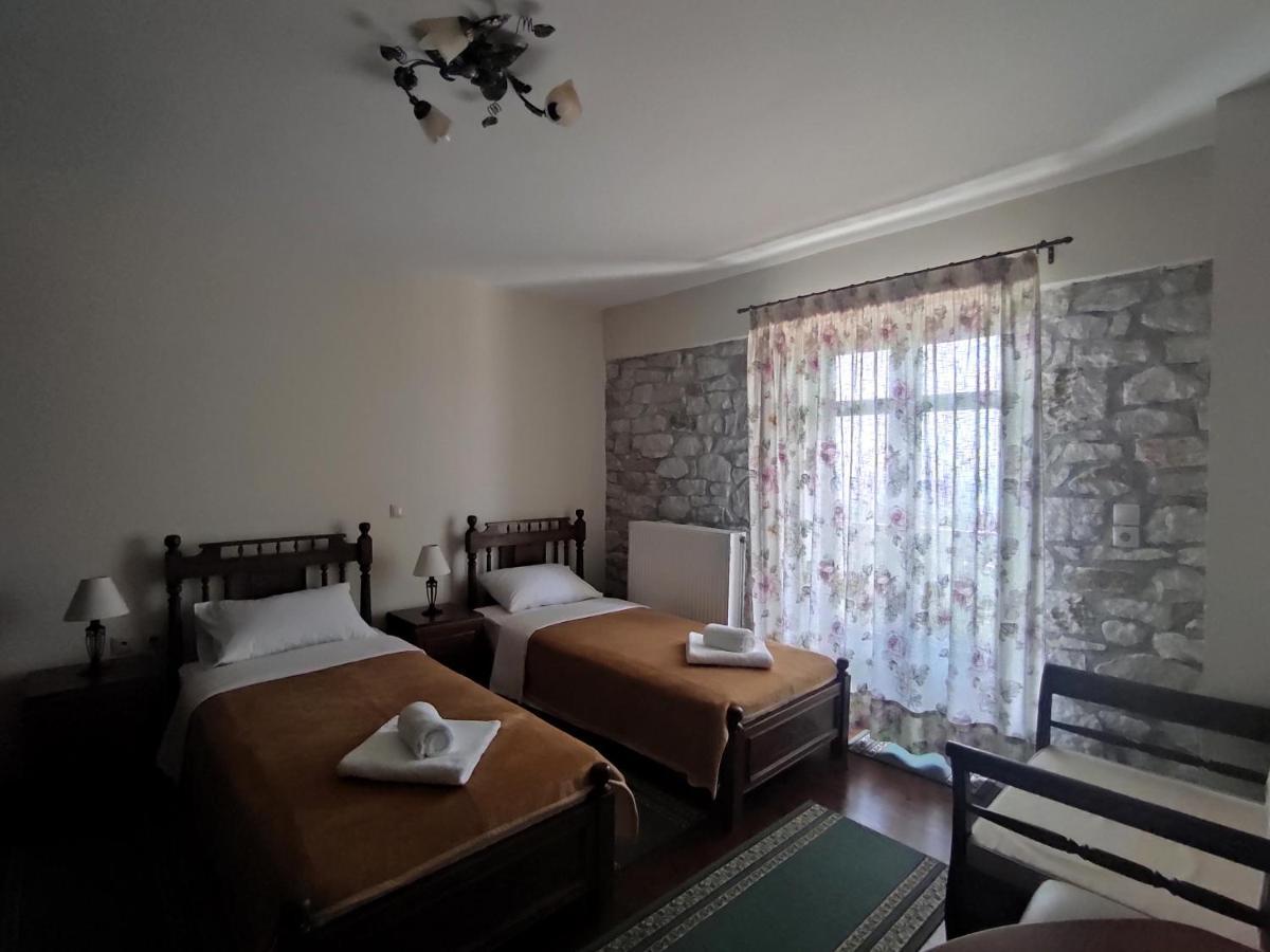 Meterizi Guesthouse Varvítsa Eksteriør bilde